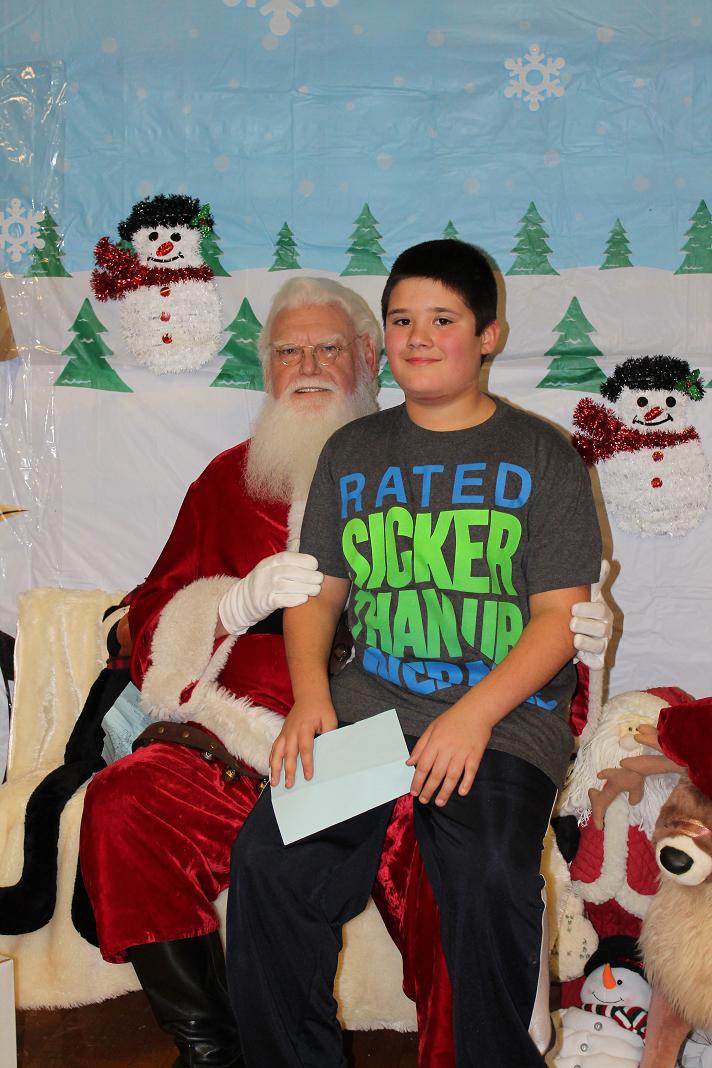 2012_kids_christmas_party_84