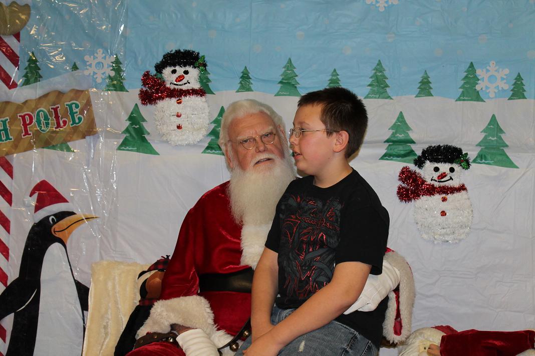 2012_kids_christmas_party_85